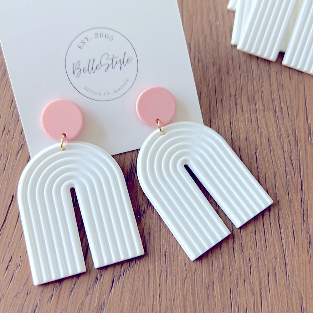BelleStyle White Rainbow Post Earrings